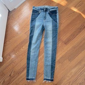 Size 0 American Eagle skinny jeans